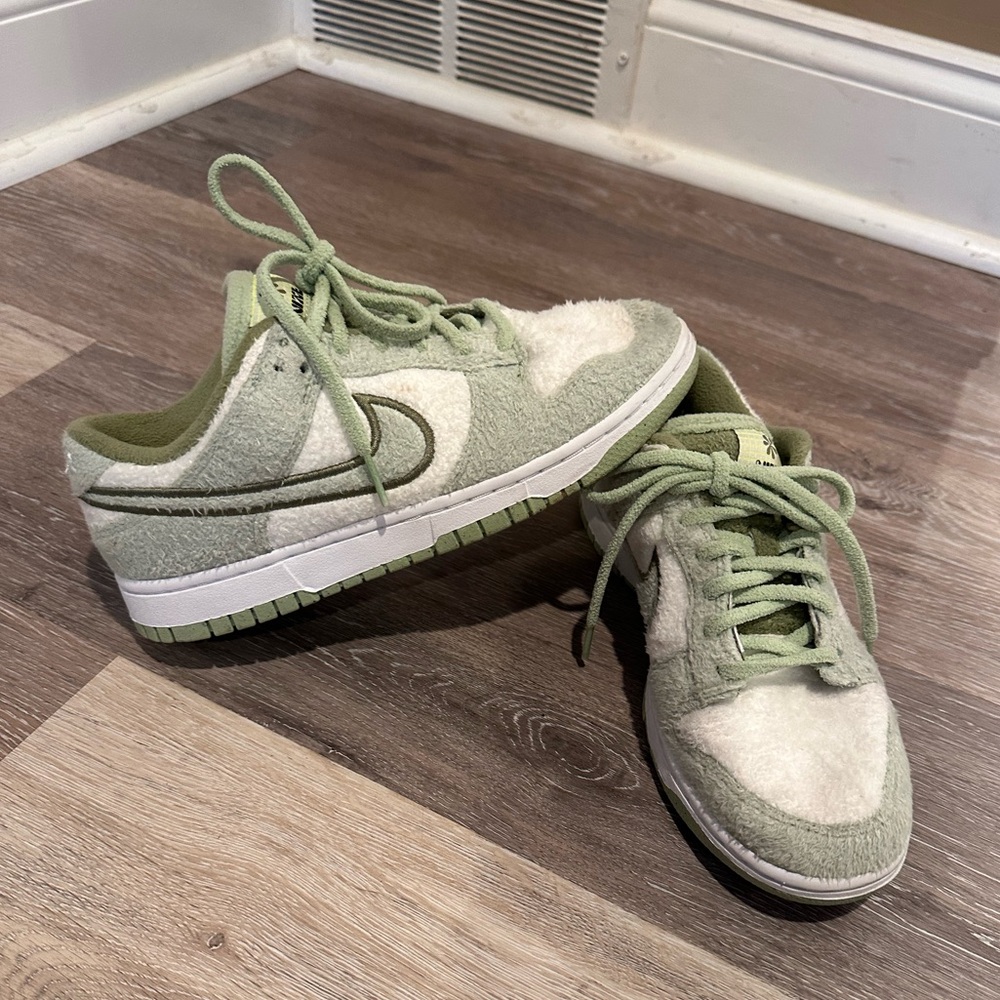 Nike Dunk Low SE Fleece Pack Honeydew